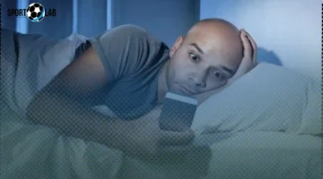 دراسة تكشف تأثير استخدام الهواتف الذكية ليلاً على ارتفاع خطر الأفكار الانتحارية